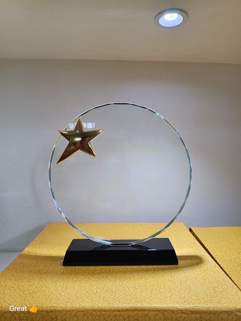 Crystal glass awards maker in Nigeria delivering to all states within days